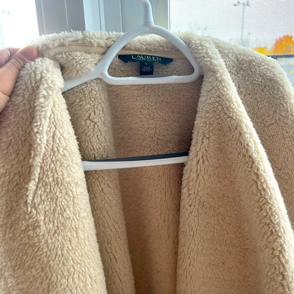 Fall coat - Picture 4 of 4